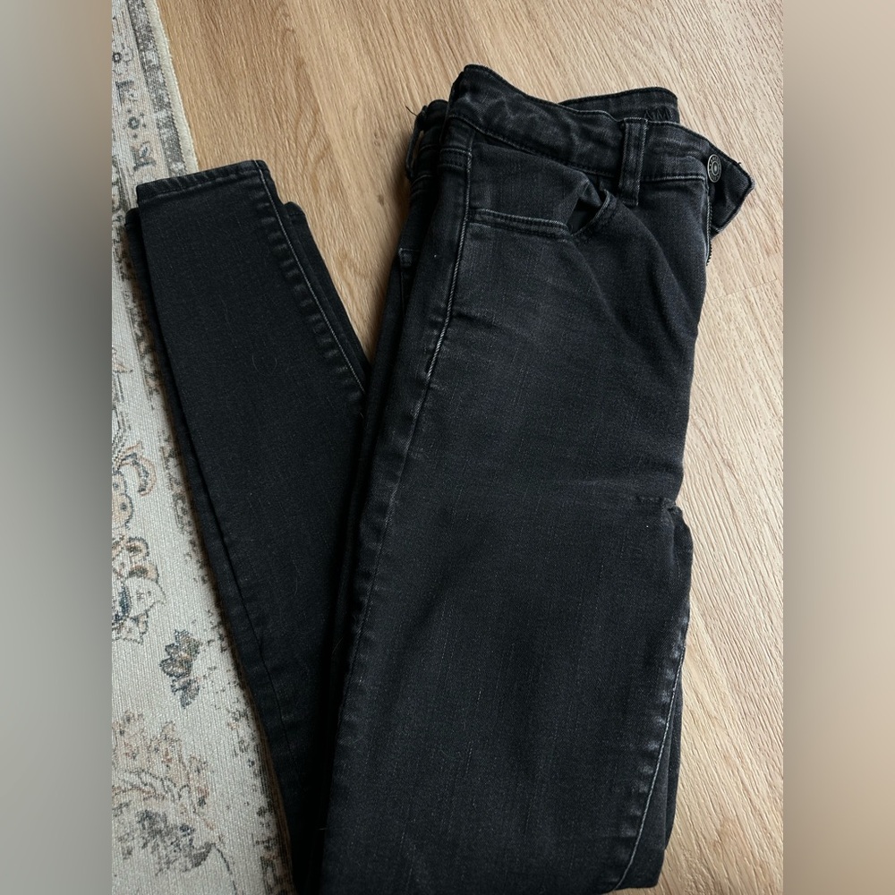 Black Skinny Jeans